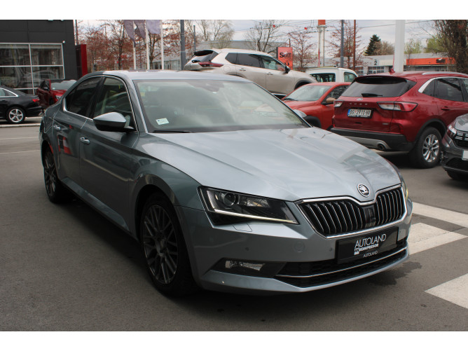 Škoda Superb 2.0 TDI Style DSG 4X4 