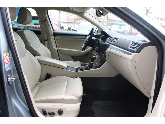 Škoda Superb 2.0 TDI Style DSG 4X4 