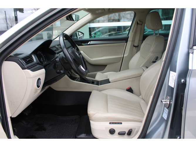 Škoda Superb 2.0 TDI Style DSG 4X4 