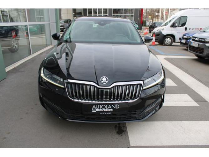 Škoda Superb 2.0 TDI AMBITION 4X4 DSG 