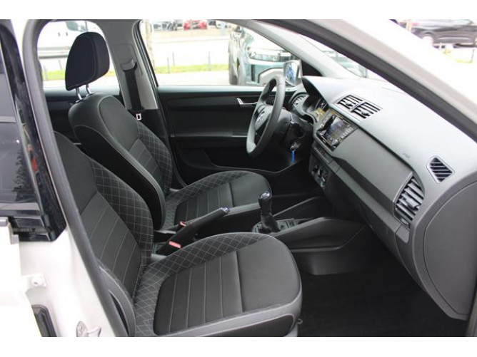 Škoda Fabia 1.0 SRE Ambition 