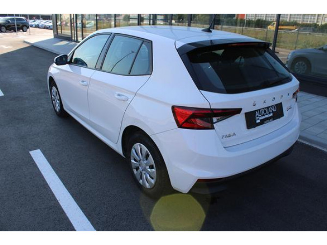 Škoda Fabia 1.0 Essence TNG 