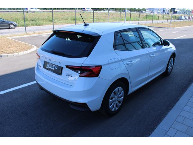 Škoda Fabia 1.0 Essence TNG 