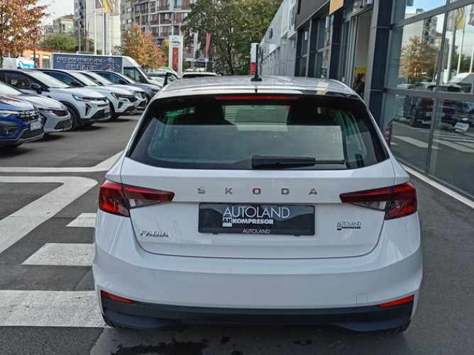 Škoda Fabia 1.0 Essence TNG 