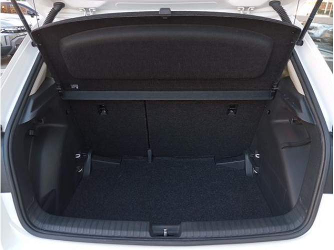Škoda Fabia 1.0 Essence TNG 