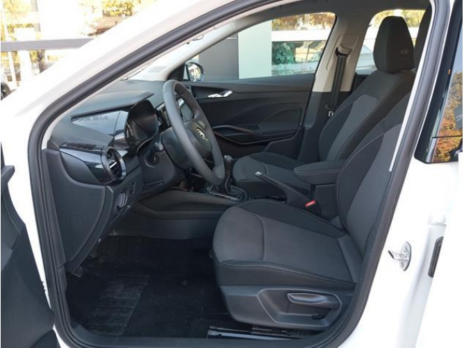 Škoda Fabia 1.0 Essence TNG 
