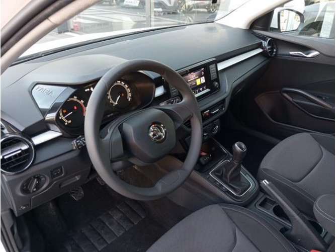 Škoda Fabia 1.0 Essence TNG 