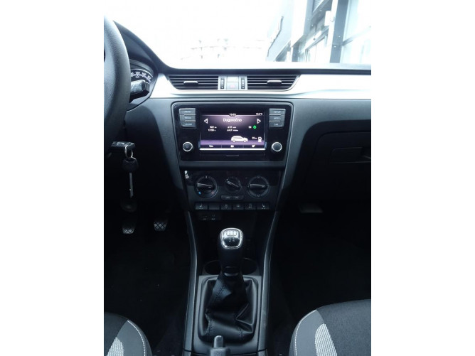 Škoda Rapid 1.4 TDI Ambition 