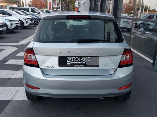 Škoda Fabia 1.0 TSI Ambition DSG 