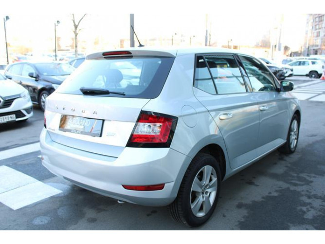 Škoda Fabia 1.0 TSI Ambition DSG 