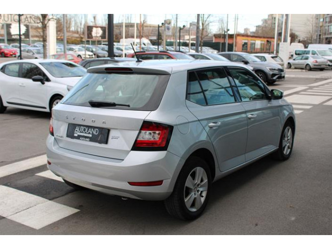Škoda Fabia 1.0 TSI Ambition DSG 