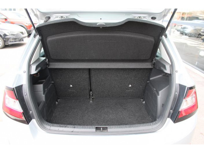 Škoda Fabia 1.0 TSI Ambition DSG 