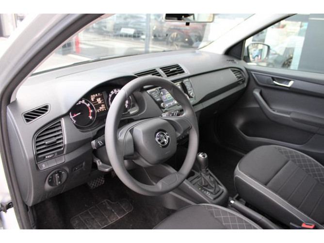 Škoda Fabia 1.0 TSI Ambition DSG 