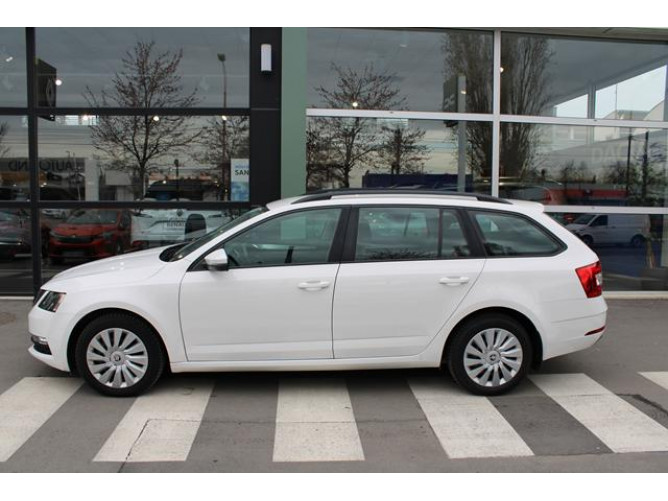 Škoda Octavia 1.6 TDI AMBITION 
