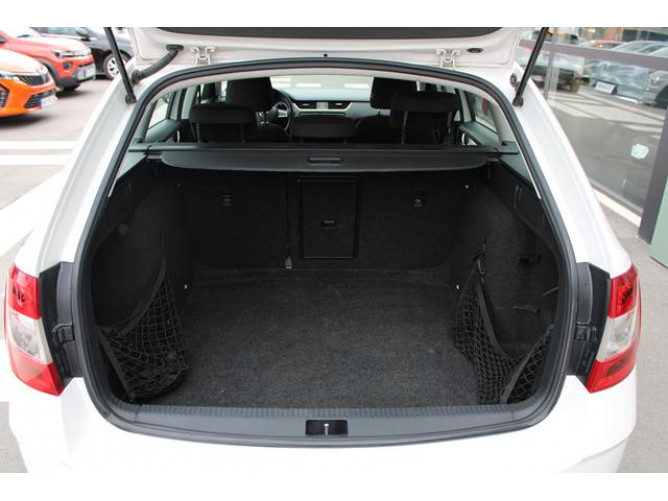 Škoda Octavia 1.6 TDI AMBITION 
