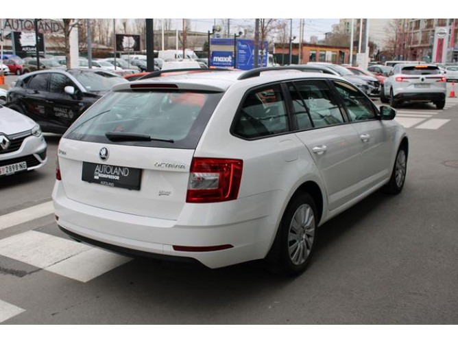 Škoda Octavia 1.6 TDI AMBITION 