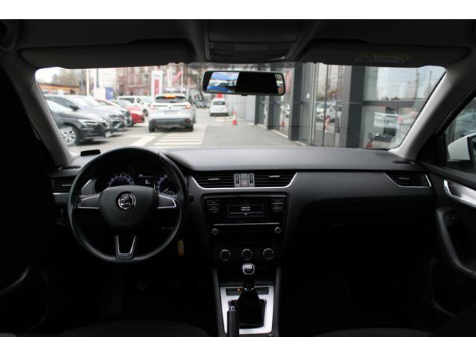 Škoda Octavia 1.6 TDI AMBITION 