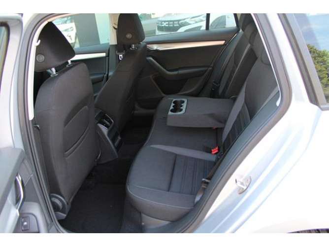 Škoda Octavia 1.6 TDI Ambition SW 