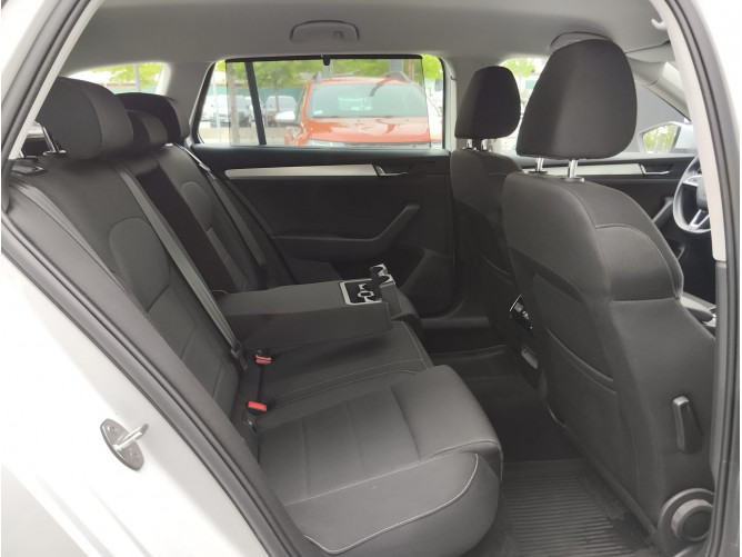 Škoda Superb 2.0 TDI Style DSG 