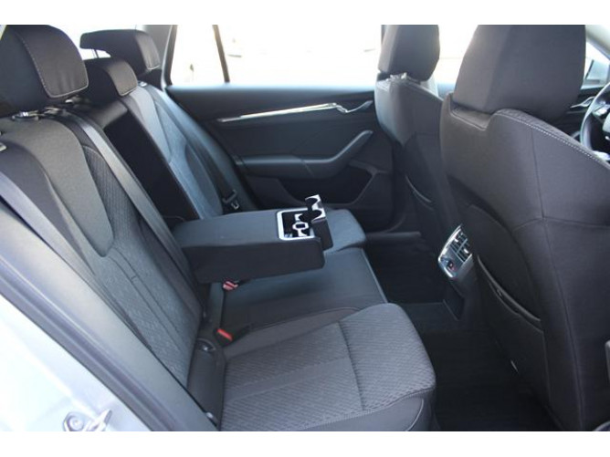 Škoda Octavia 2.0 TDI STYLE DSG 