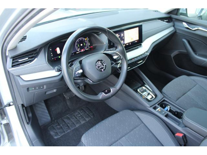 Škoda Octavia 2.0 TDI STYLE DSG 