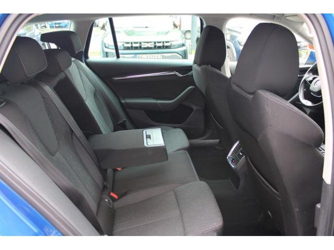 Škoda Octavia 2.0 TDI STYLE DSG 