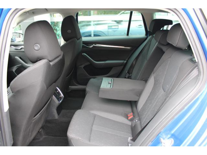 Škoda Octavia 2.0 TDI STYLE DSG 