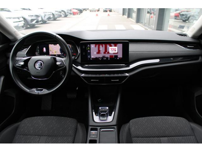 Škoda Octavia 2.0 TDI STYLE DSG 