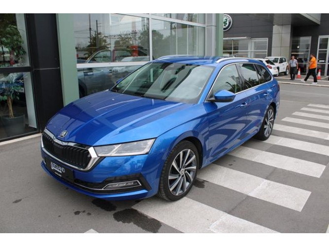 Škoda Octavia 2.0 TDI STYLE DSG 