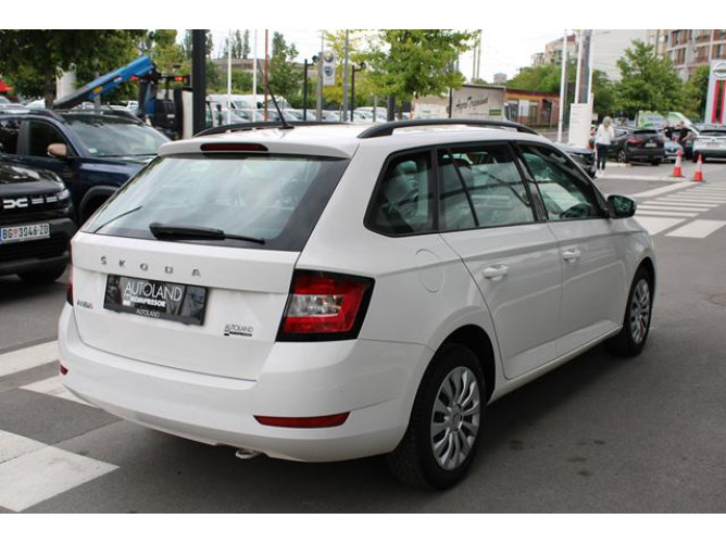 Škoda Fabia 1.0 TSI Ambition 
