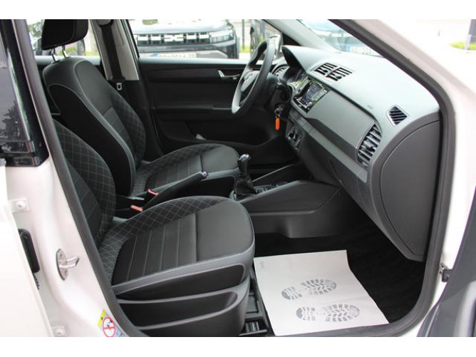 Škoda Fabia 1.0 TSI Ambition 