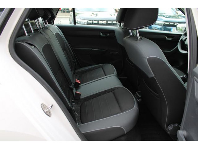 Škoda Fabia 1.0 TSI Ambition 