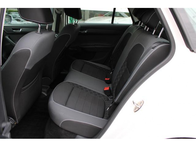 Škoda Fabia 1.0 TSI Ambition 