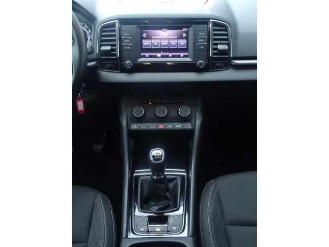 Škoda Karoq 1.5 TSI Ambition 