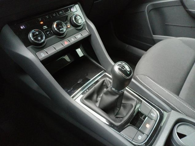 Škoda Karoq 1.5 TSI Ambition 