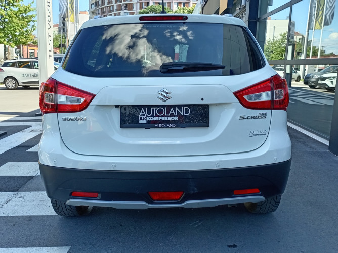 Suzuki SX4 S-Cross 1.4 GLX 