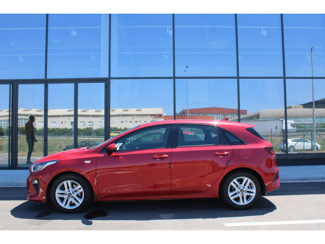 Kia Ceed 1.0 T-Gdi 5DR 
