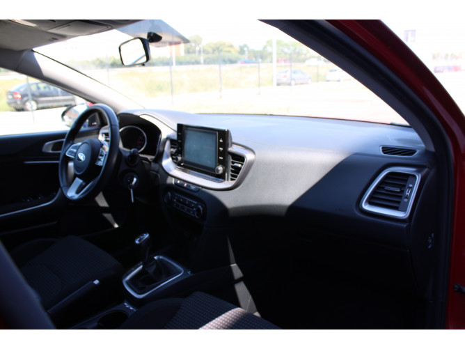 Kia Ceed 1.0 T-Gdi 5DR 