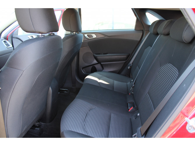 Kia Ceed 1.0 T-Gdi 5DR 