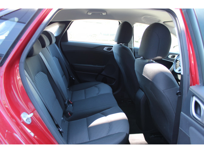Kia Ceed 1.0 T-Gdi 5DR 