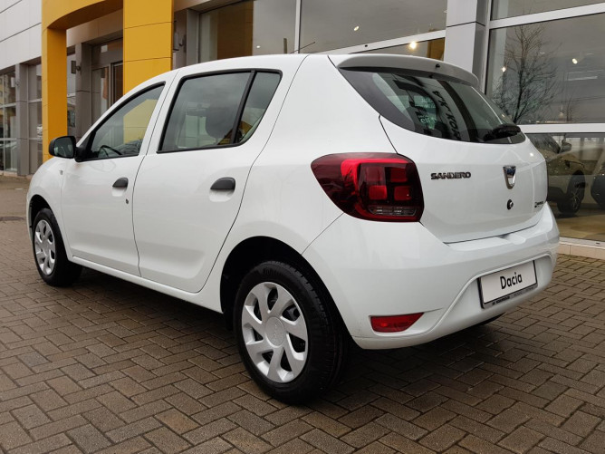DACIA SANDERO Essential 1.0 Sce 75 