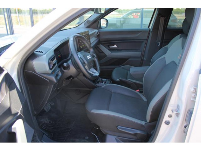 Dacia Duster 1.6 E-TECH HYB. AUT 