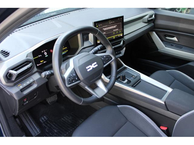 Dacia Bigster 1.8 HYBRID AUT 
