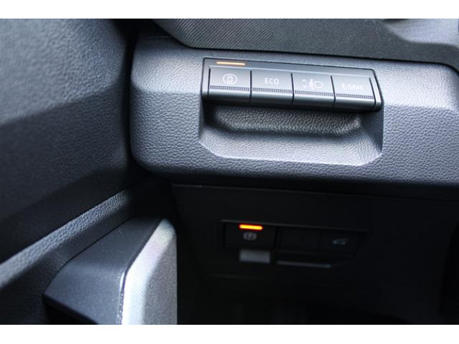 Dacia Bigster 1.8 HYBRID AUT 