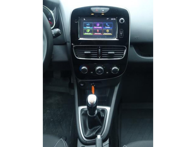 Renault Clio 1.2 tce Limited 