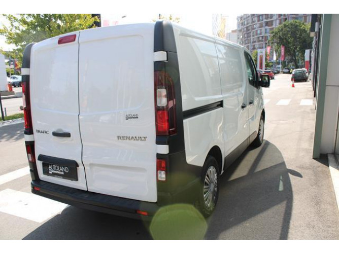 Renault Trafic 2.0 dCi 