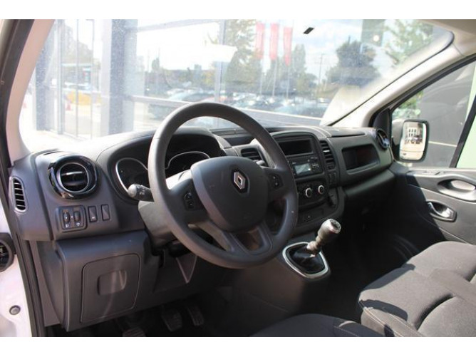 Renault Trafic 2.0 dCi 
