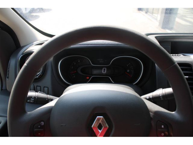 Renault Trafic 2.0 dCi 