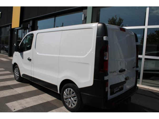 Renault Trafic 2.0 dCi 