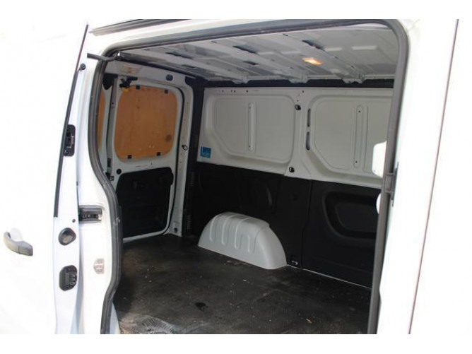 Renault Trafic 2.0 dCi 